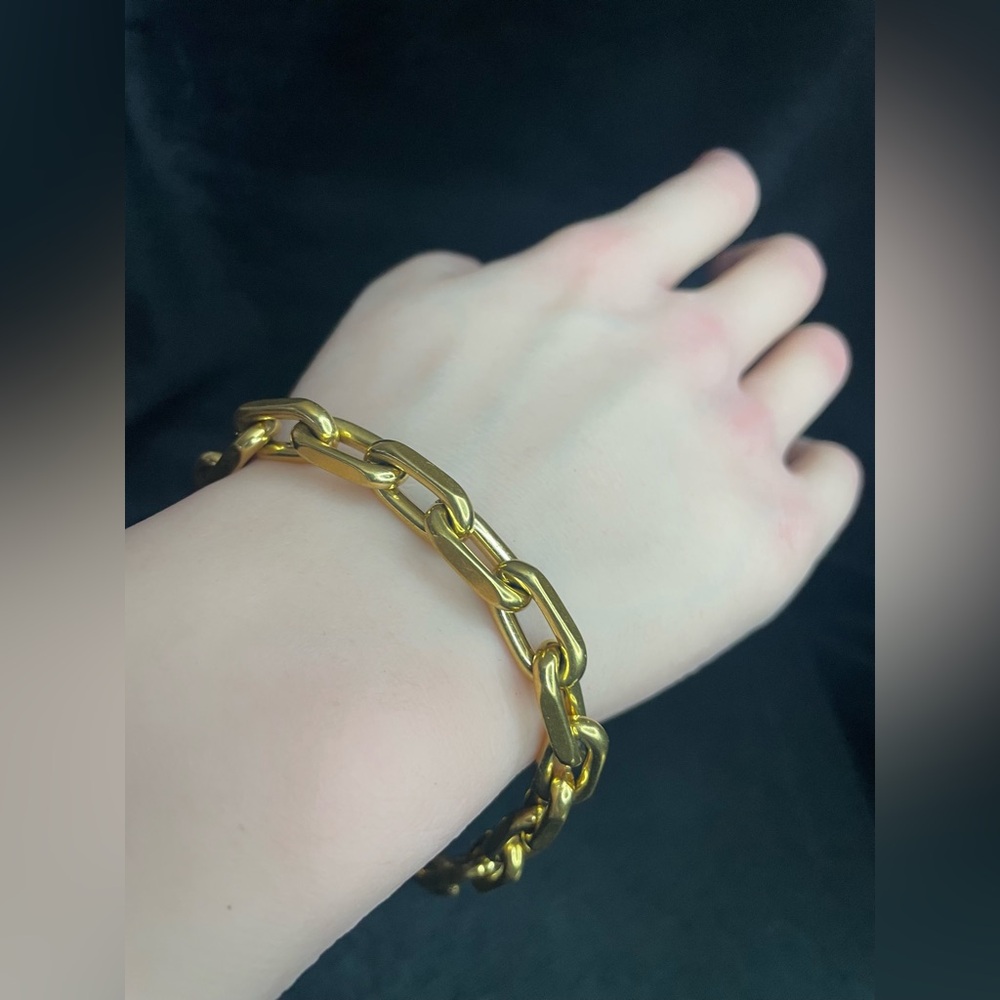 Chunky paperclip bracelet